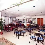 Sixto Hotel