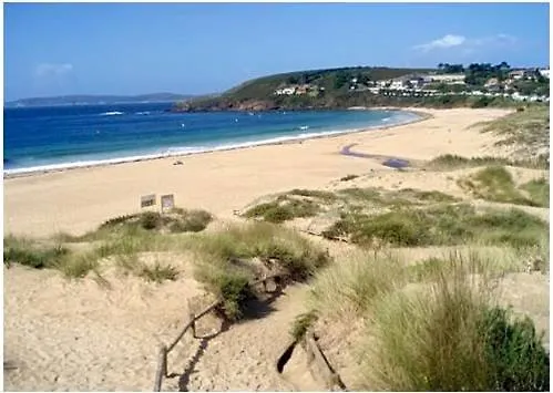 Готель Sixto Саншеншо